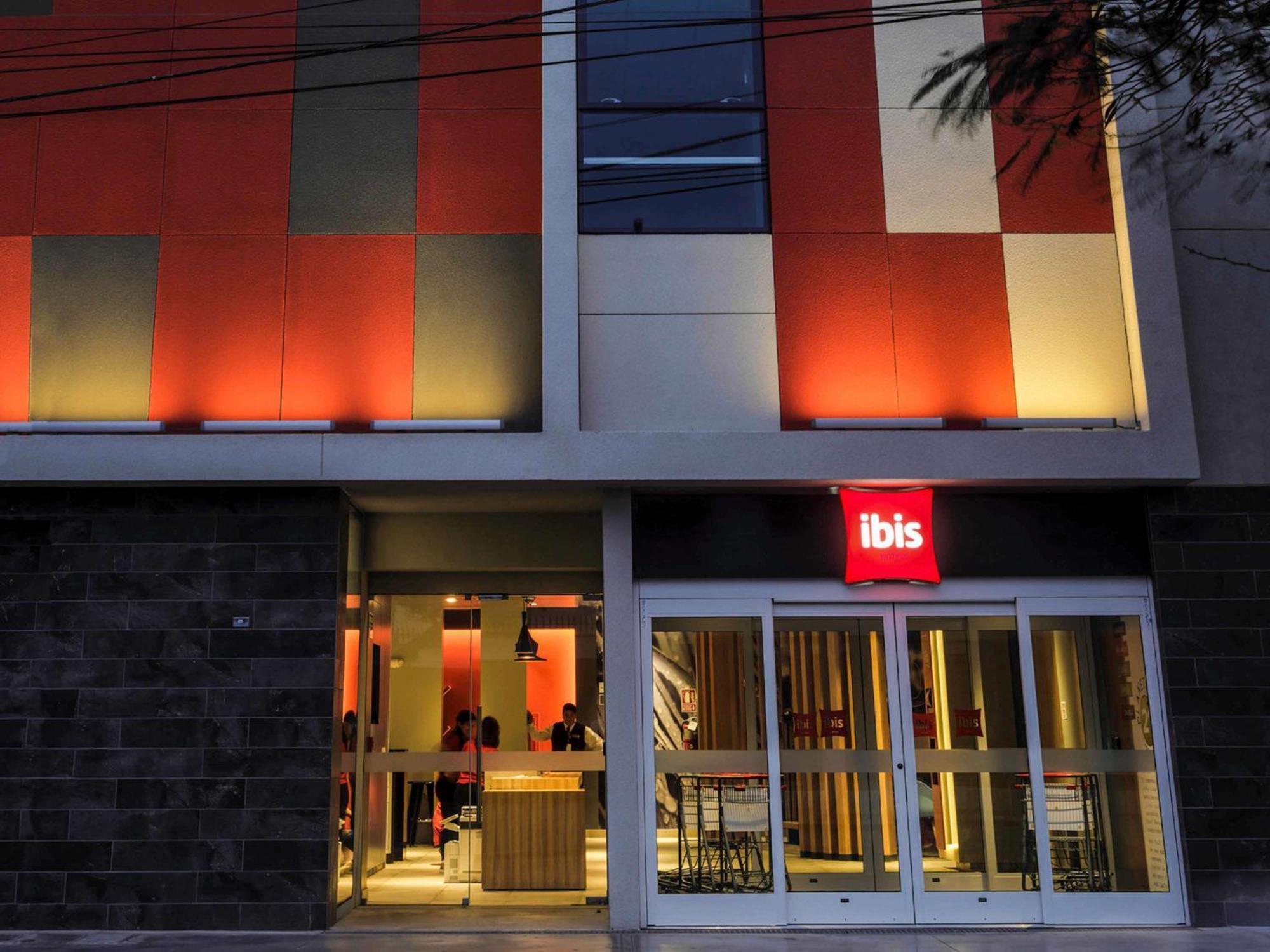 Ibis Trujillo Otel Dış mekan fotoğraf